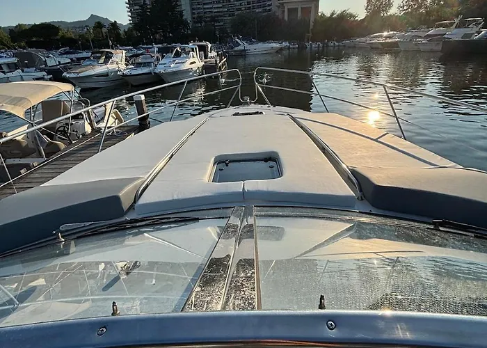 Boat With Jacuzzi - Bateau Avec Jacuzzi Ботель Мандельё-ла-Напуль